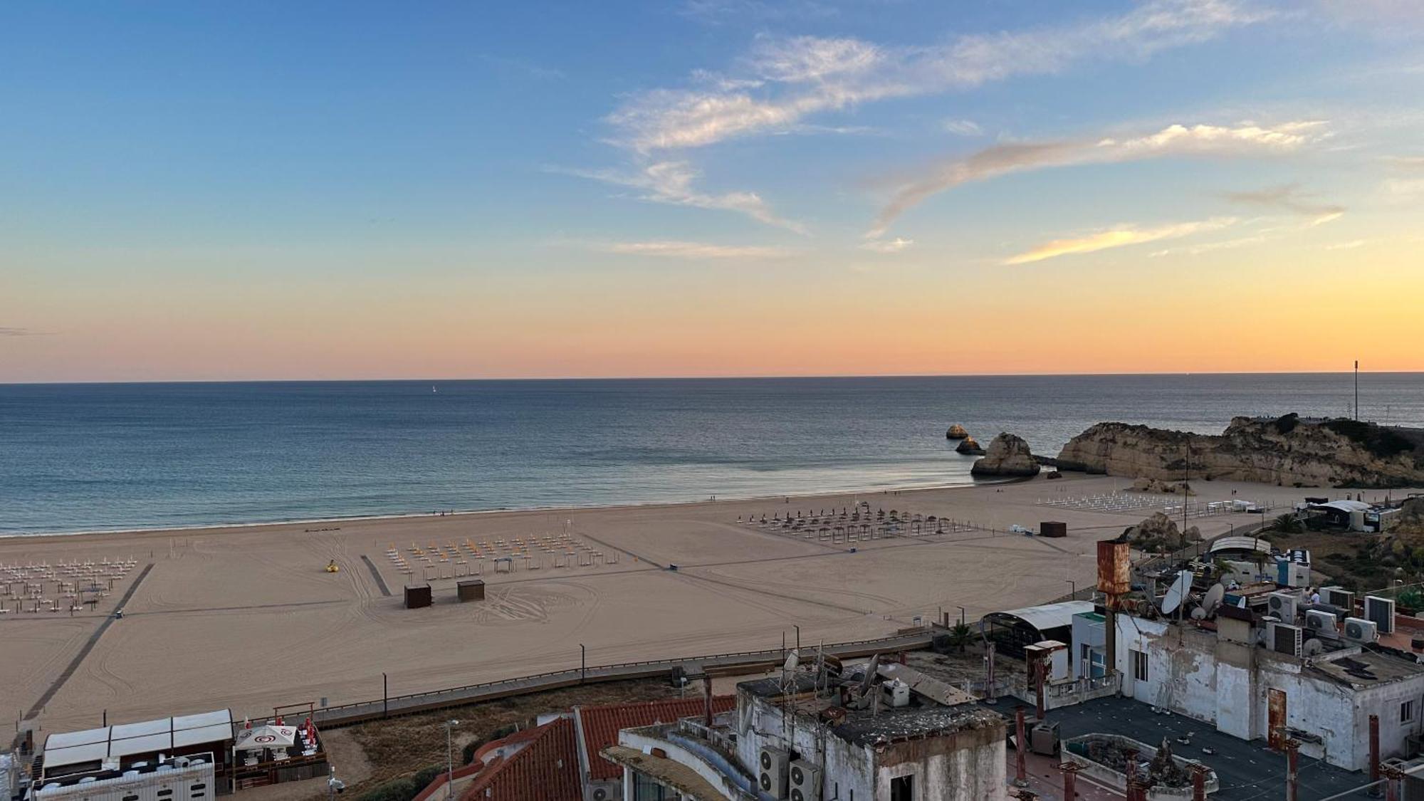 Hotel Avenida Praia Portimão Kültér fotó